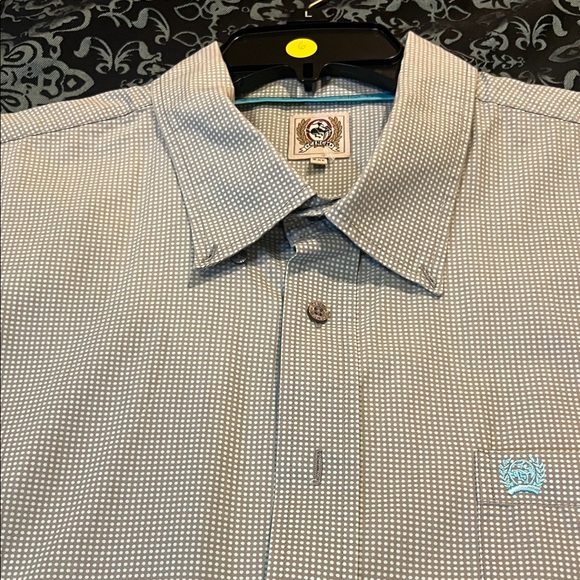 CINCH Men's Beige and Blue Button-Up Shirt - Picture 9 of 10